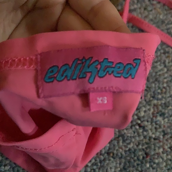 Pink top - Picture 5 of 5